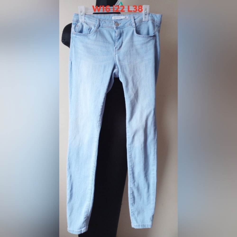 Zara Women's Sky Blue Skinny Jeans Sz 2-4 - Picture 2 of 5